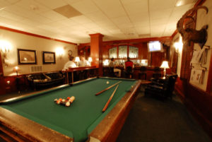 T and R Bar and Billiards